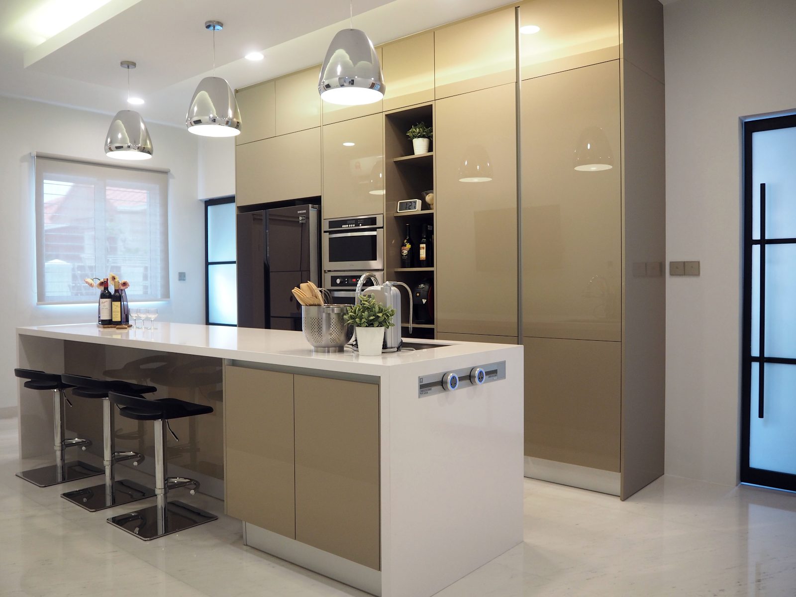 sample kitchen cabinet design malaysia