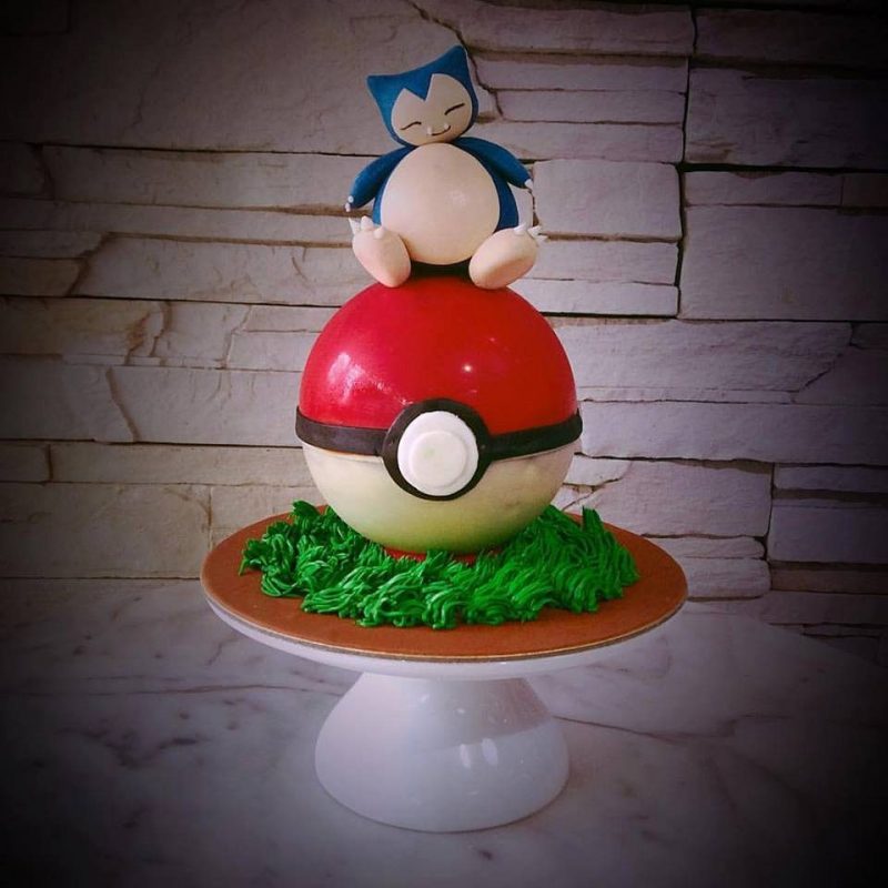 Pokémon Let's Go! Poke Ball Inspired - Edible Icing Cake Wrap –  printsoncakes