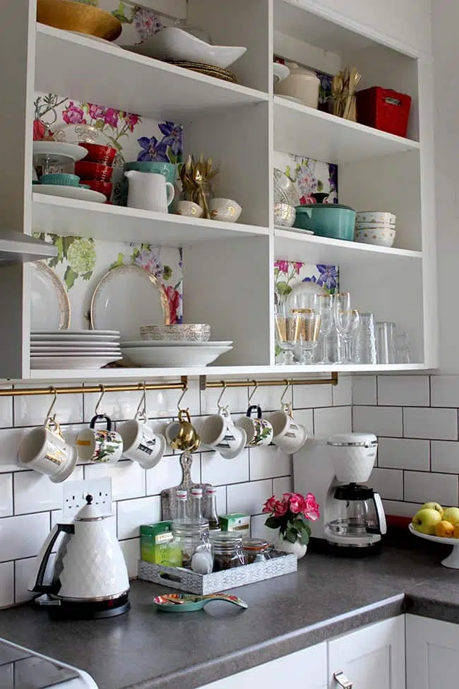 simple and easy. how you can hack your shower rail into hanging your mugs