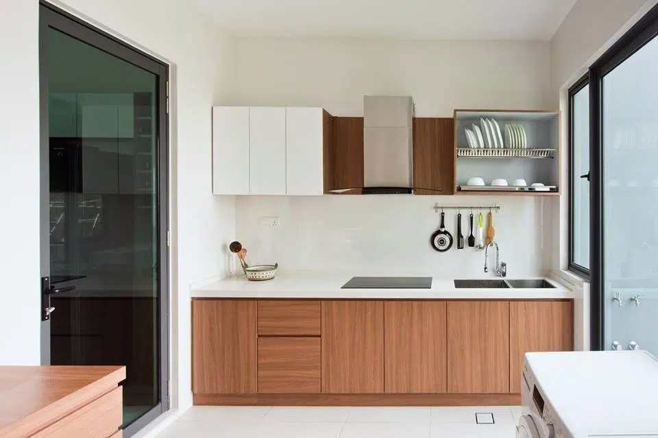 Minimalist kitchen design for semi-d in Cyberjaya by Pocket Square