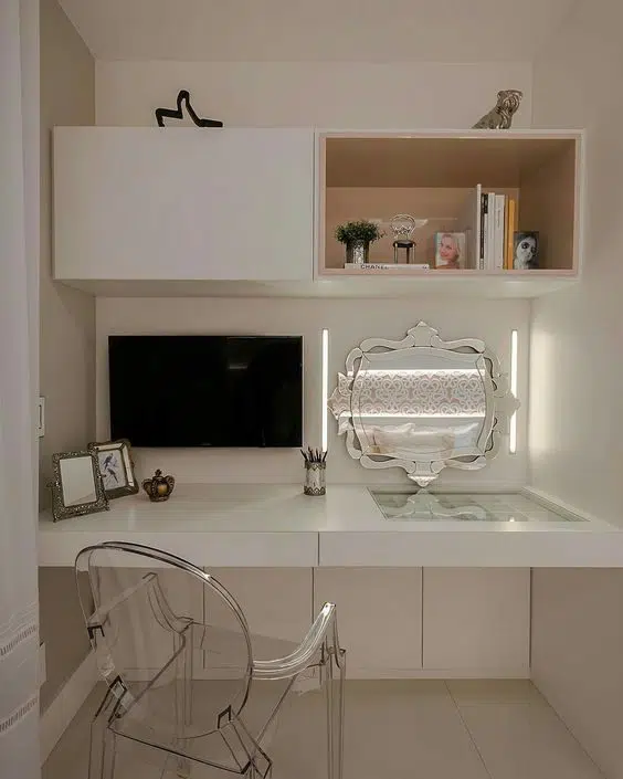 Makeup vanity table 