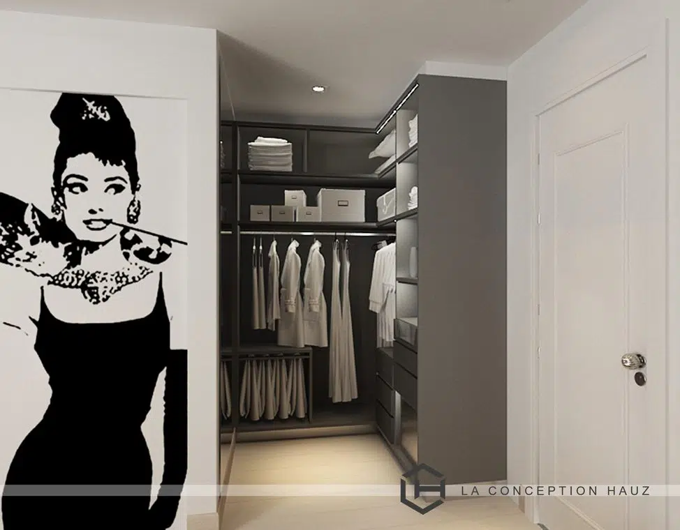 Walk-in closet