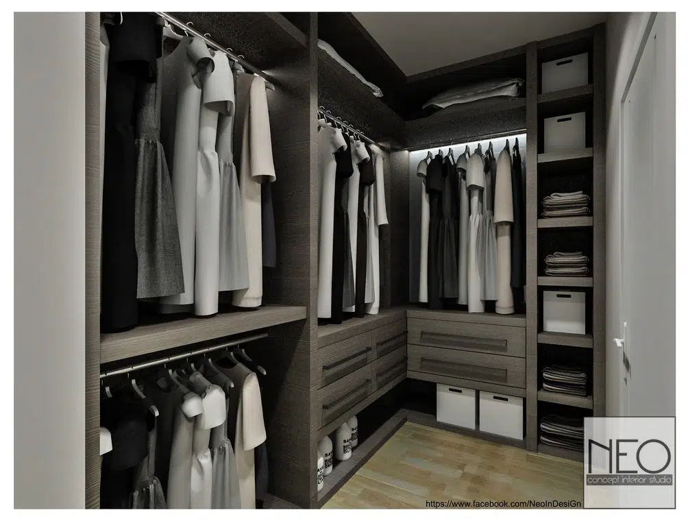 Walk-in closet