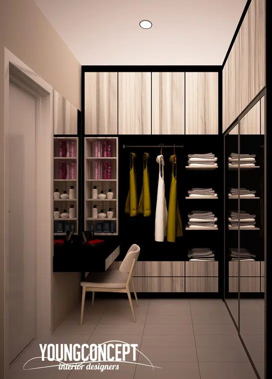 Walk-in closet