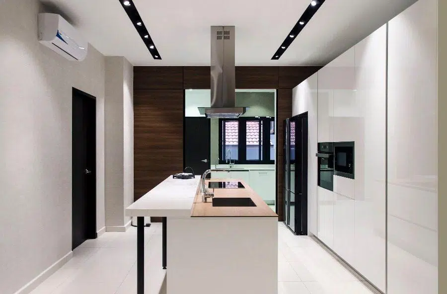 Dapur basah dengan kitchen cooker hood 