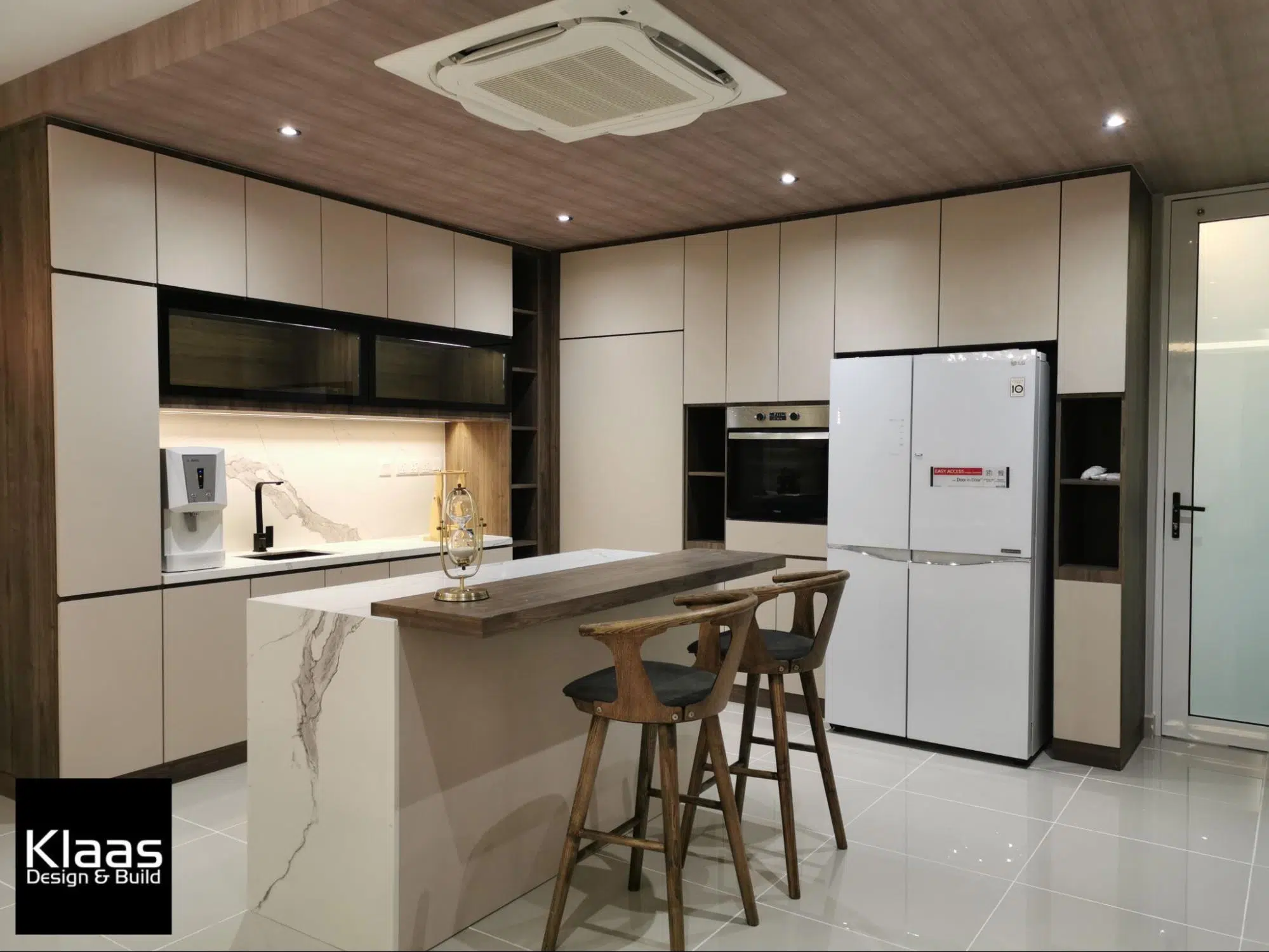 Modern classical dry kitchen with a marble kitchen island