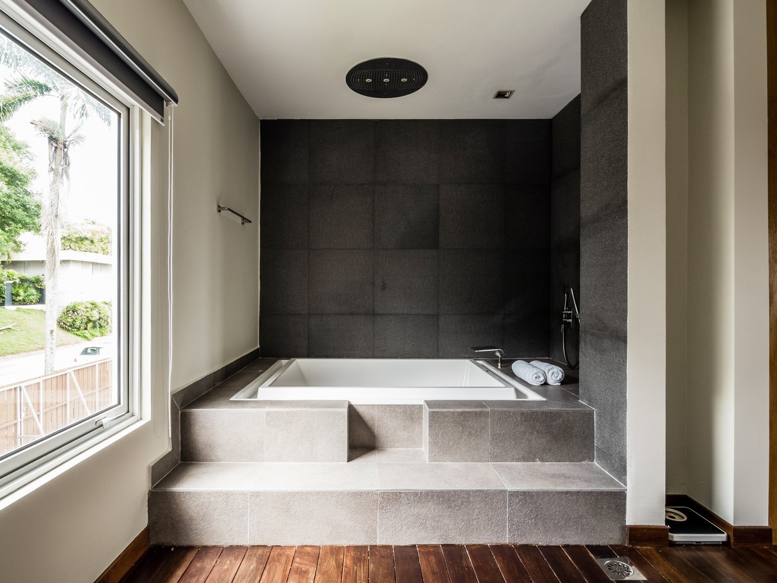 15 ways to create a stylish and luxurious bathroom design in your home ...